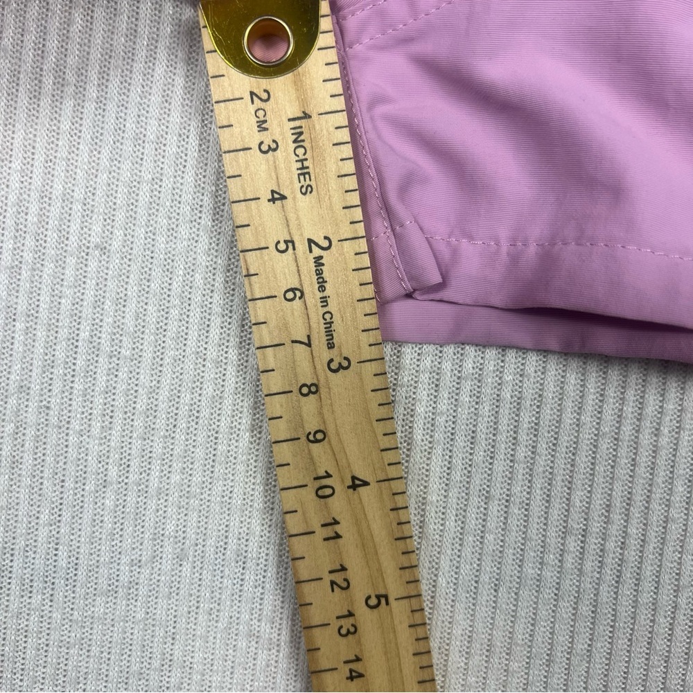 NWT Patagonia Women LARGE Barely Baggies Shorts 2.5” Outdoor Hiking Quick Dry - Picture 15 of 15